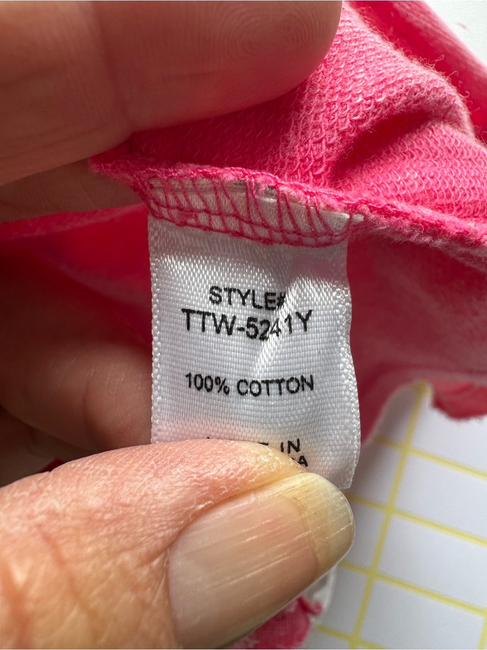 Washed Pink V-Neck Tank Top - Women - Picture 5 of 5